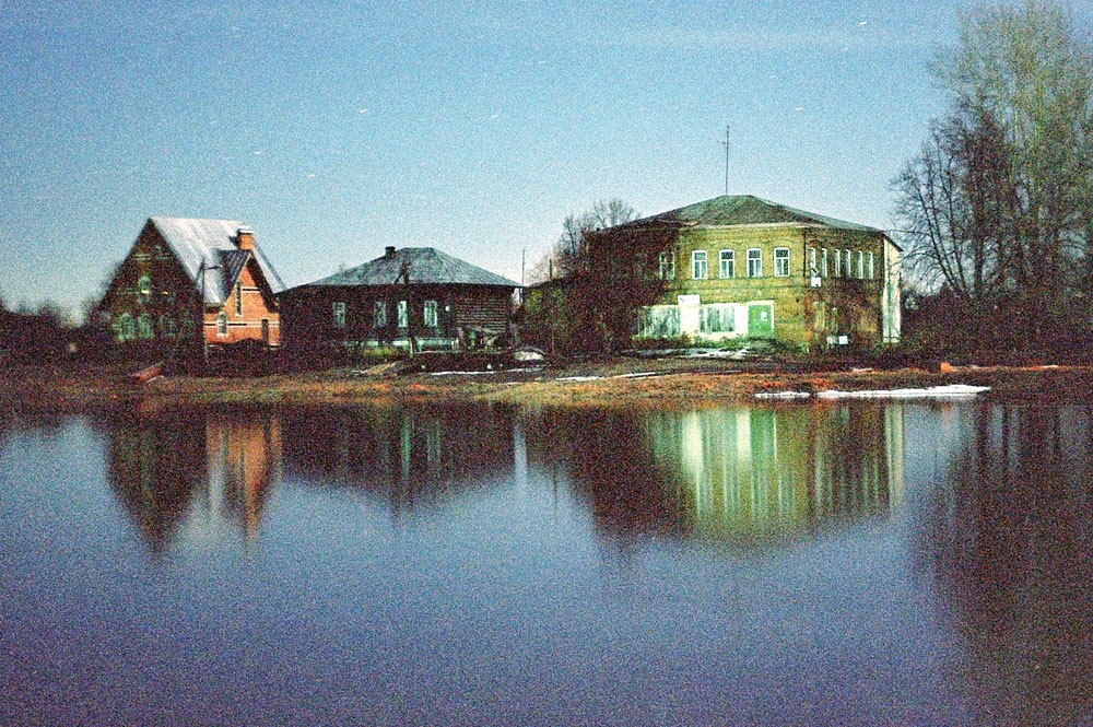 Фотографии.